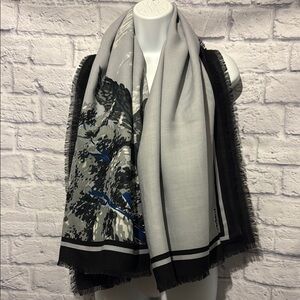 Cacharel Gray, Blue and Black Ladies Scarf